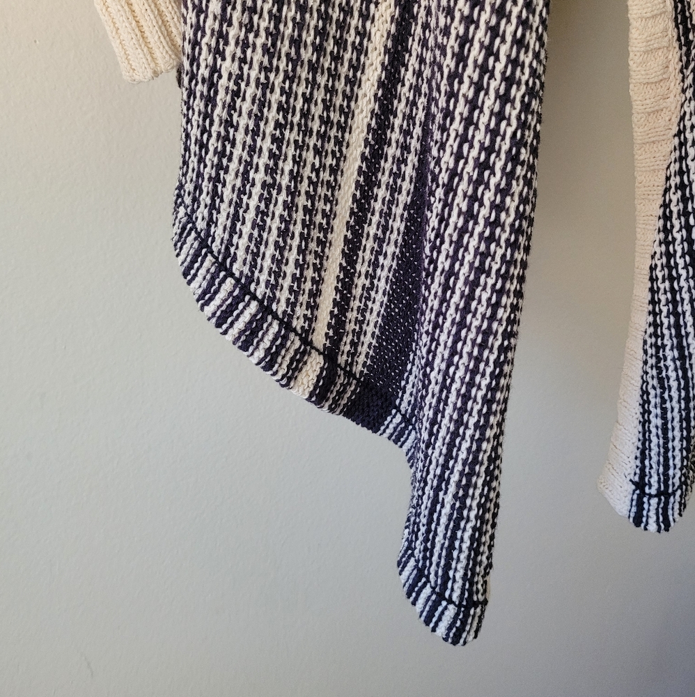 Lucky Brand Wrapped Cardigan - Picture 6 of 10